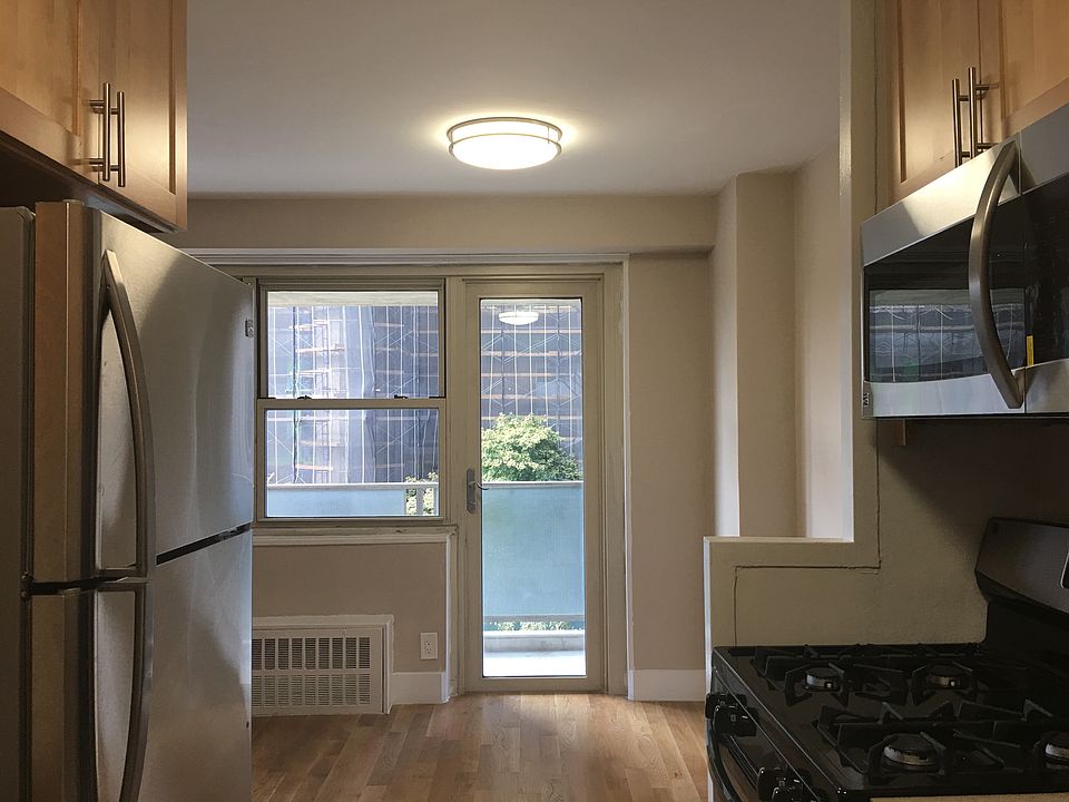 1st image of 80 Riverdale Avenue # Fl 3rd