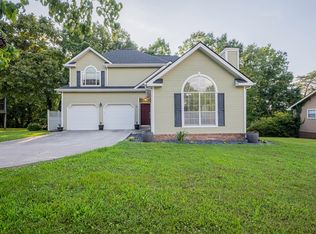 6911 Benwood Dr, Ooltewah, TN 37363