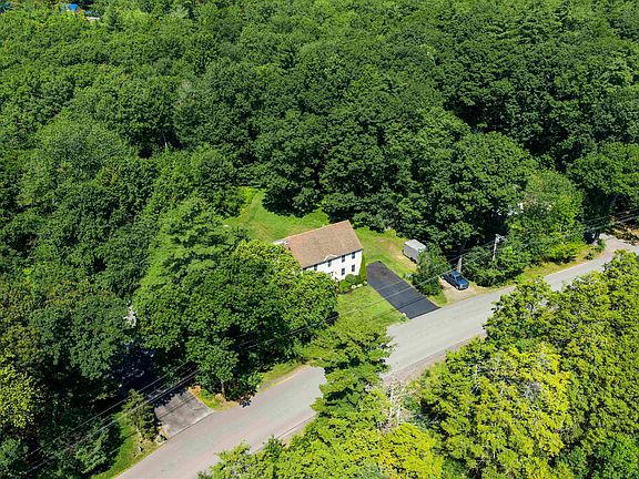 2nd image of 54 Beech Hill Road