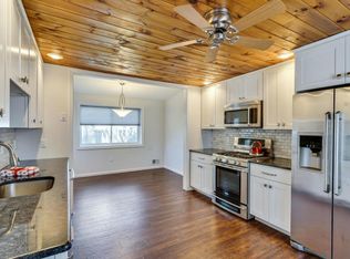 34 Pine Brook Dr, Toms River, NJ 08753