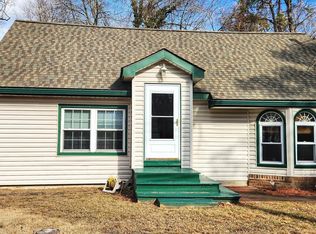45 Hawthorne St, Browns Mills, NJ 08015