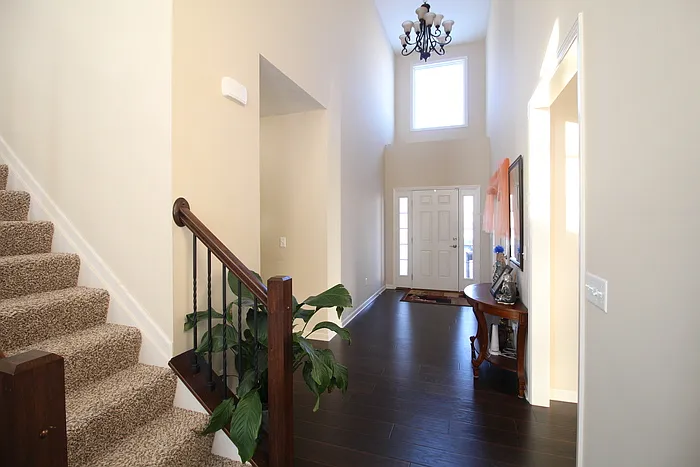 1166 Lenox Ct — Photo 4