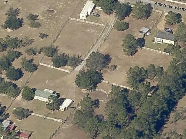 9551 American Farms Rd, Milton, FL 32583