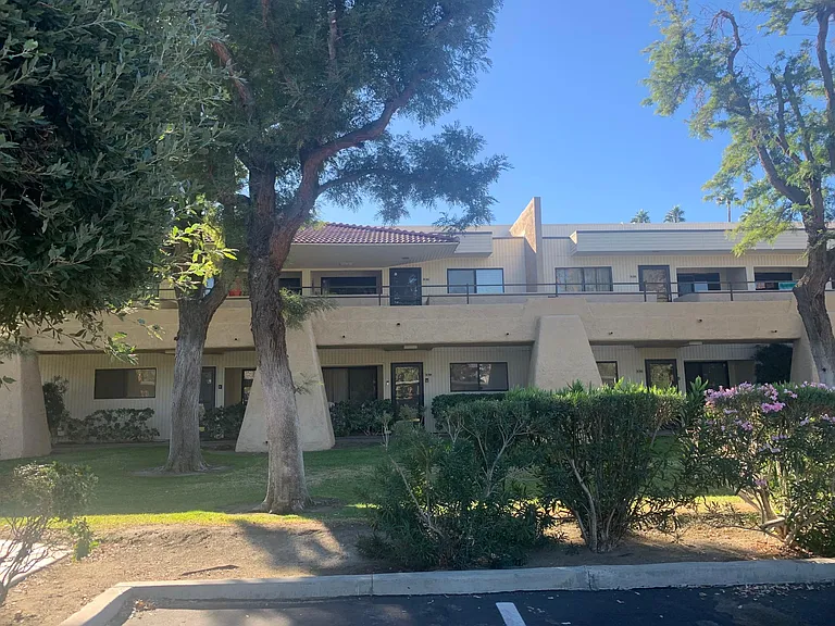 2821 N Los Felices Cir W #K204 — Photo 5