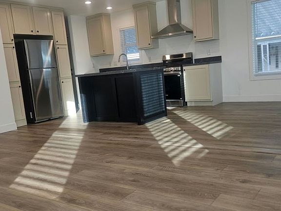 2nd image of 2800 S Lamb Blvd Space 245
