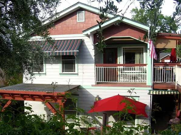 126 Center St, Jackson, CA 95642