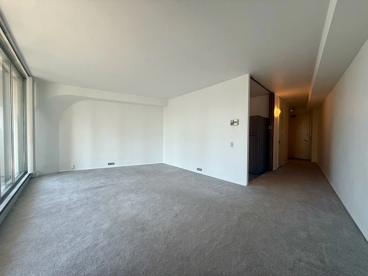 Studio, 500 sqft, $1,875 — Photo 2
