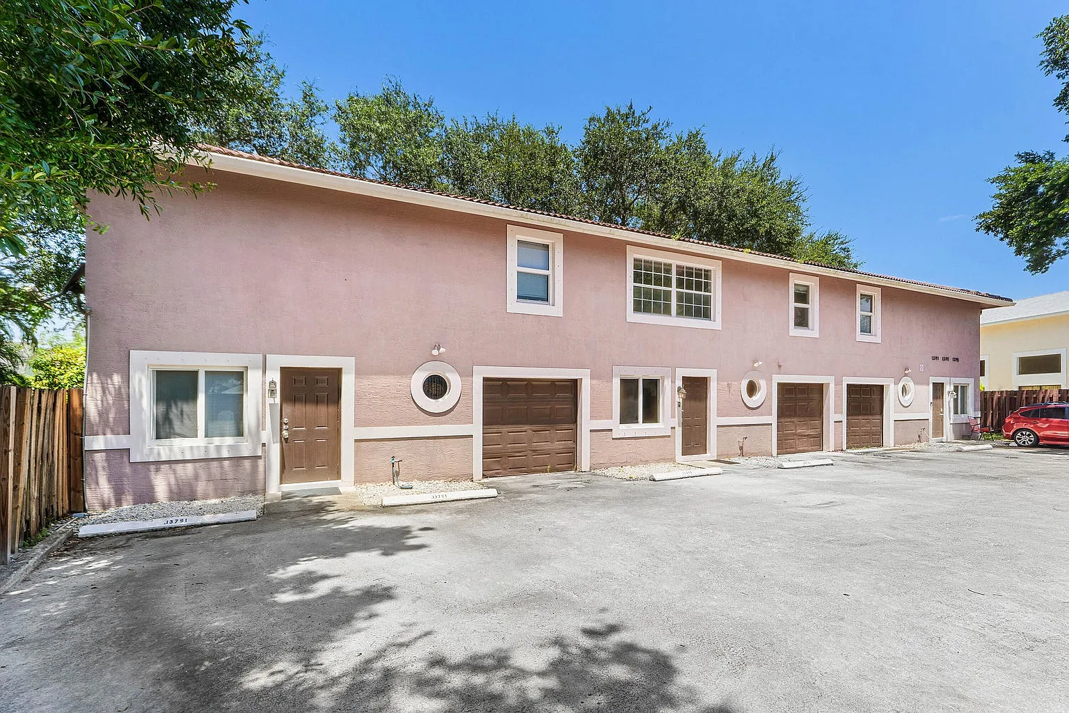 3 bed, 1458 sqft, $2,700 — Photo 1