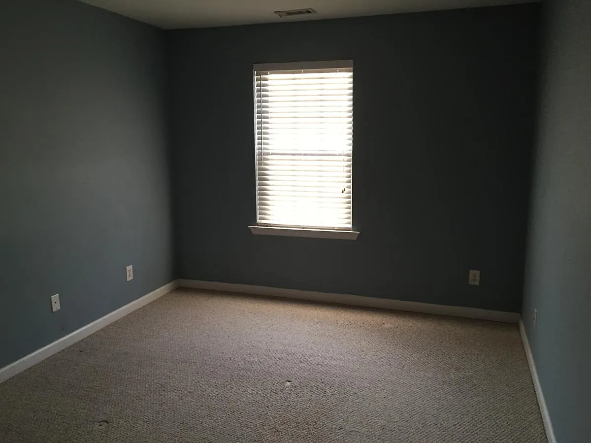 2 bed, 1104 sqft, $2,300 — Photo 1