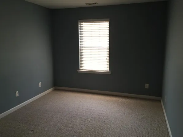 108 Crider Ave, Moorestown, NJ 08057