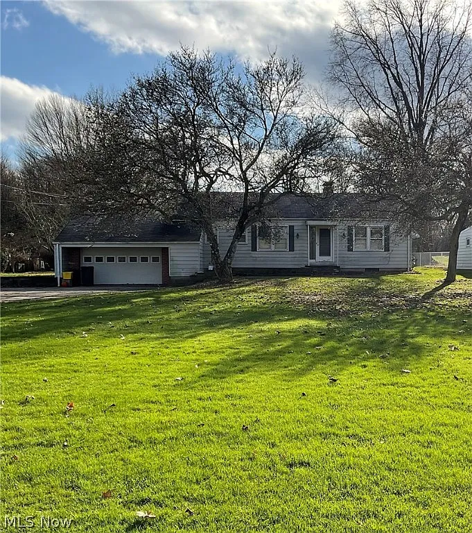 3295 McCartney Rd photo 1