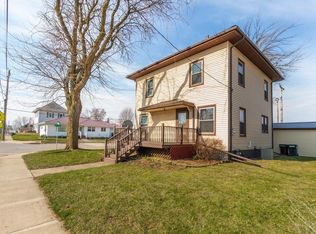 1607 5th St, Gilbertville, IA