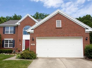 820 Springmill Dr, Springboro, OH 45066