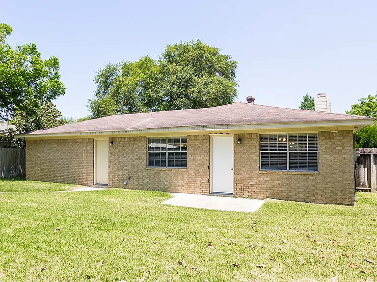 2707 Skelton Dr — Photo 15