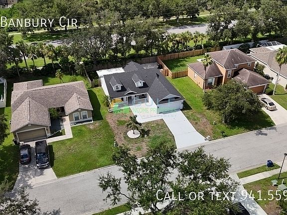 2nd image of 4026 Banbury Cir