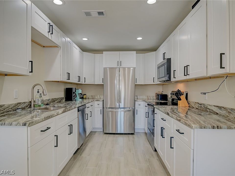 1st image of 17319 Birchwood Ln