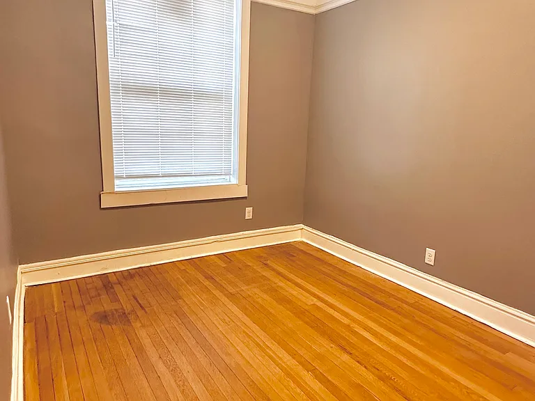 4444 S Indiana Ave #3 — Photo 7