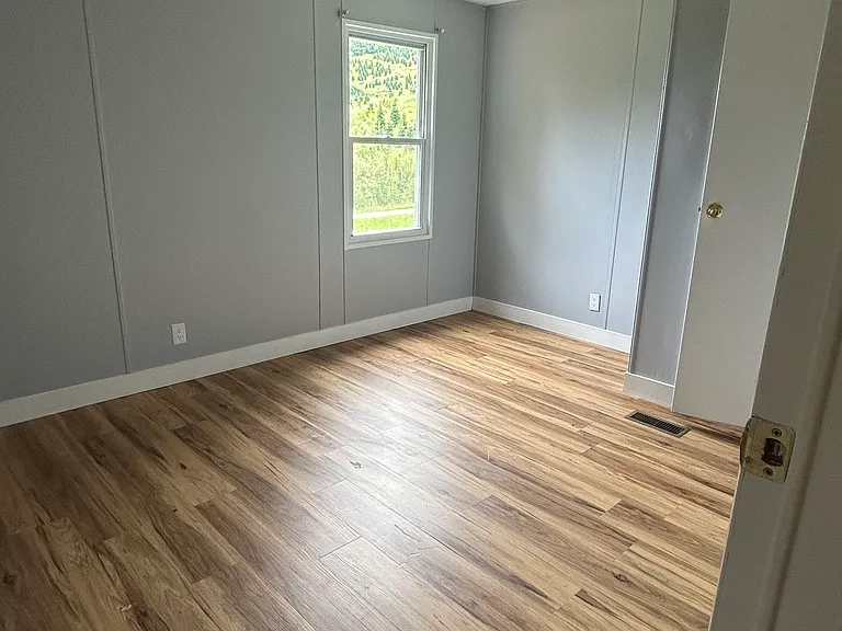 Little Elk Rd — Photo 21