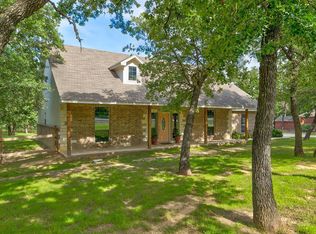 140 W Ranch Ln, Weatherford, TX 76088