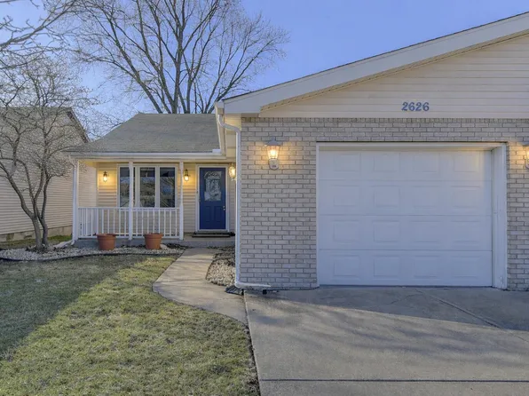 2626 41st Pl, Highland, IN 46322