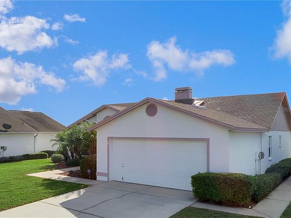 3rd image of 48 Saint Kitts Cir