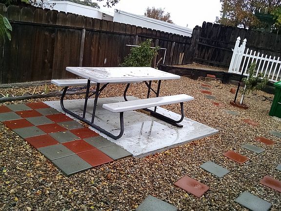 4th image of 1728 Ponderosa Ln