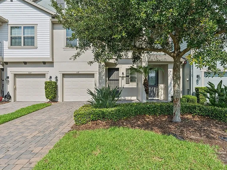 618 Merry Brook Cir — Photo 1