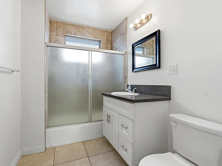 1475 S Wooster St #4 — Photo 21