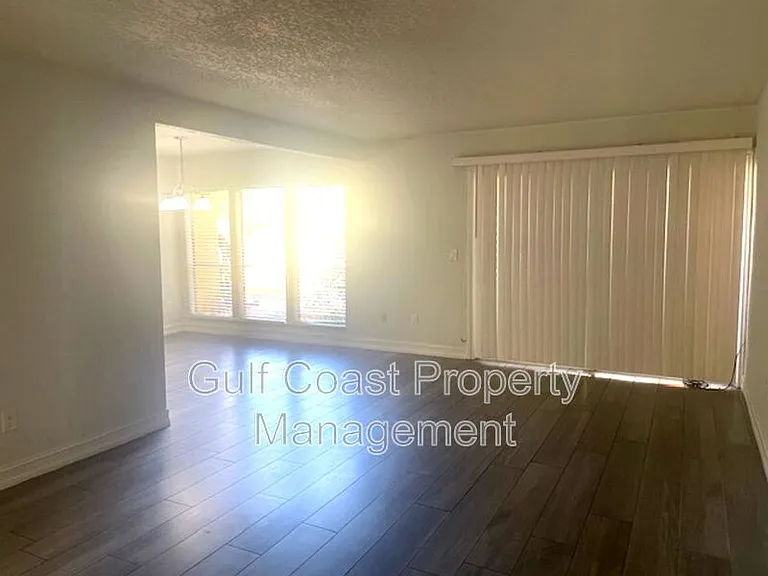 3417 Clark Rd #117 — Photo 2