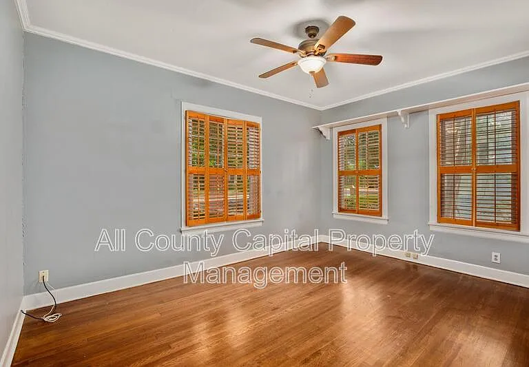 1601 W 29th St #1601 — Photo 14