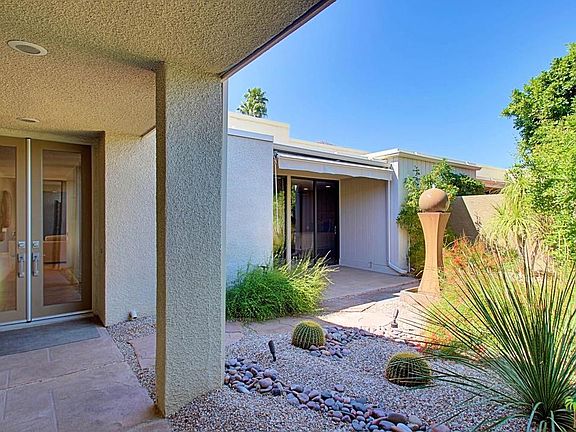 4th image of 2637 Canyon South Dr