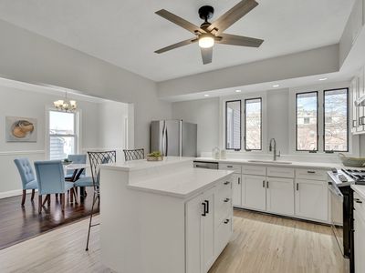 124 Chestnut St #2, Brookline, MA, 02445
