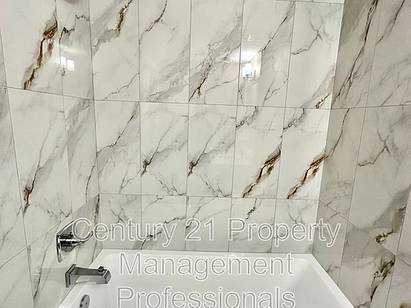 5th image of 29th Ave NW #19135