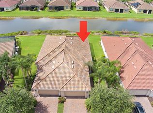 2042 Tamarron Ln, Naples, FL 34120