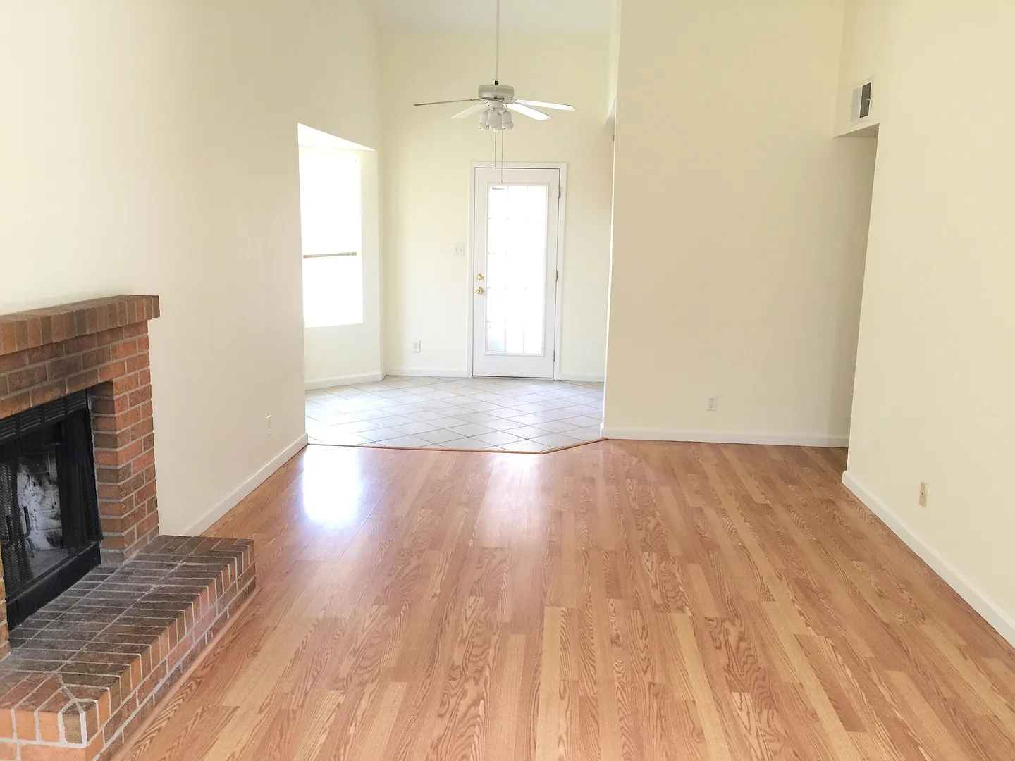 Coming Available September! | Bright & Spacious Home | Open Floor Plan | Large Backyard | Prime N... — Photo 2