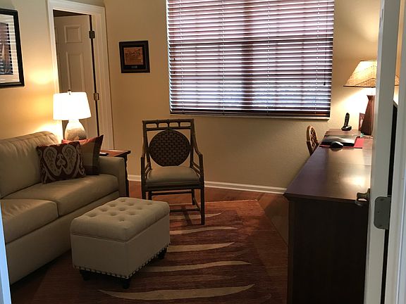 Den/bedroom with full bath 