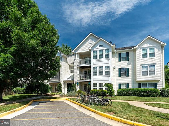 4th image of 7501 Calderon Ct Unit B
