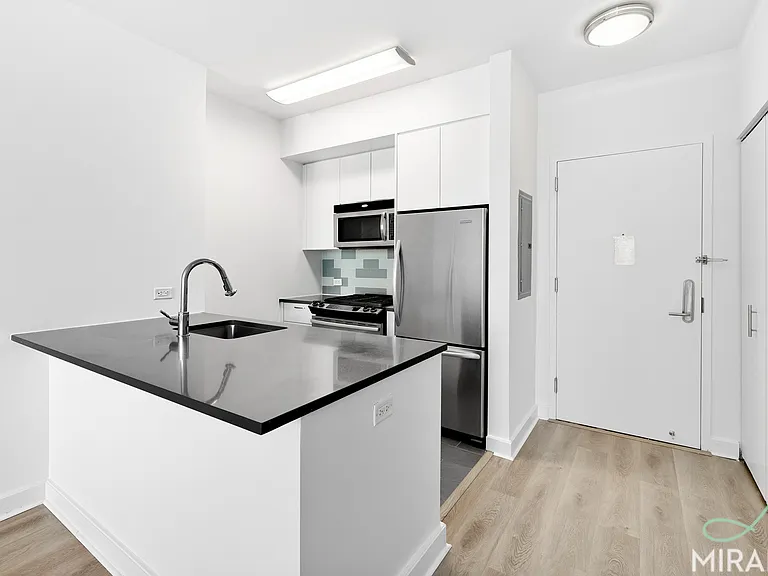 80 Dekalb Ave #24D — Photo 12