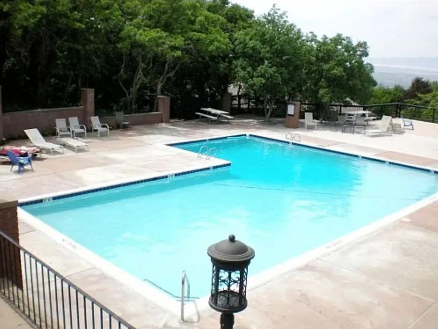 Ridgewood Condo 1 Bed Apartment W/ Pool & Clubhouse! — Photo 2