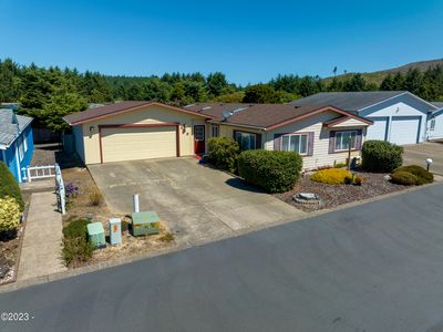 559 NE 61st St, Newport, OR, 97365