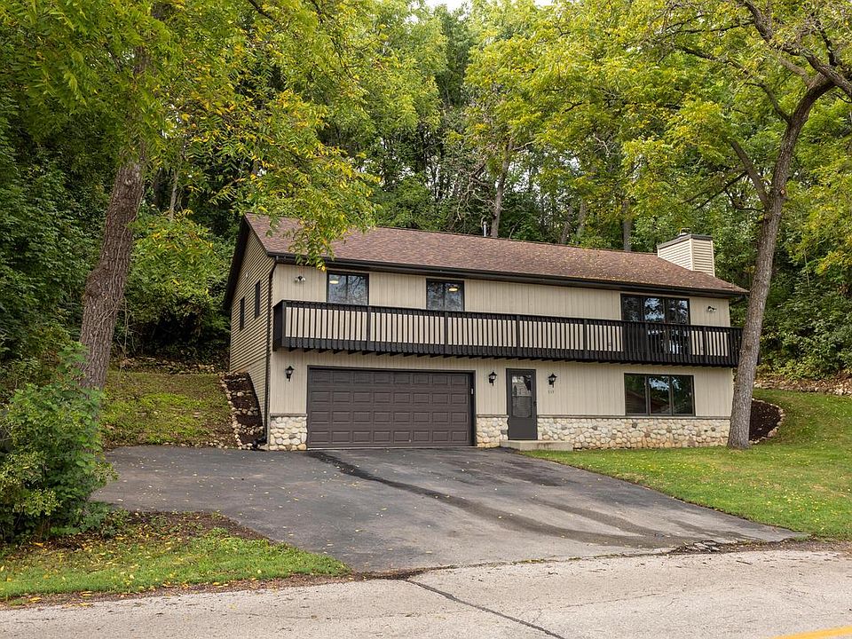 1st image of 142 Riverside DRIVE