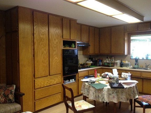 5th image of 709 Lake Dr