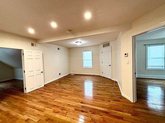 3rd image of 41 Newberry Ave #2