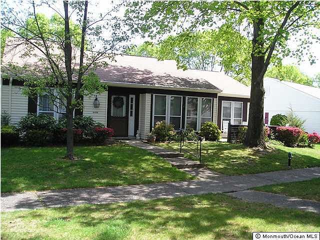 1st image of 840 Liverpool Circle #B