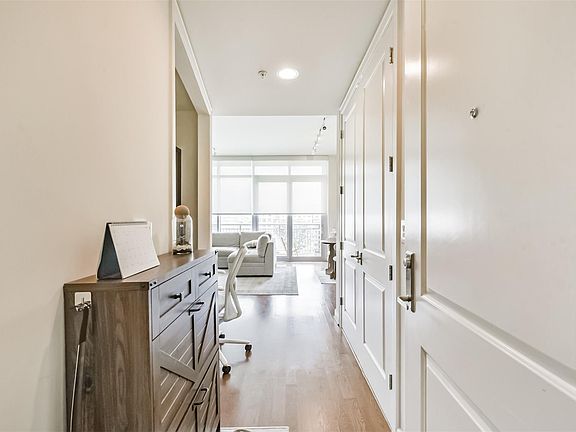 3rd image of 2207 Bancroft St #706