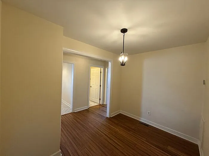707 Grandin Rd #C — Photo 7