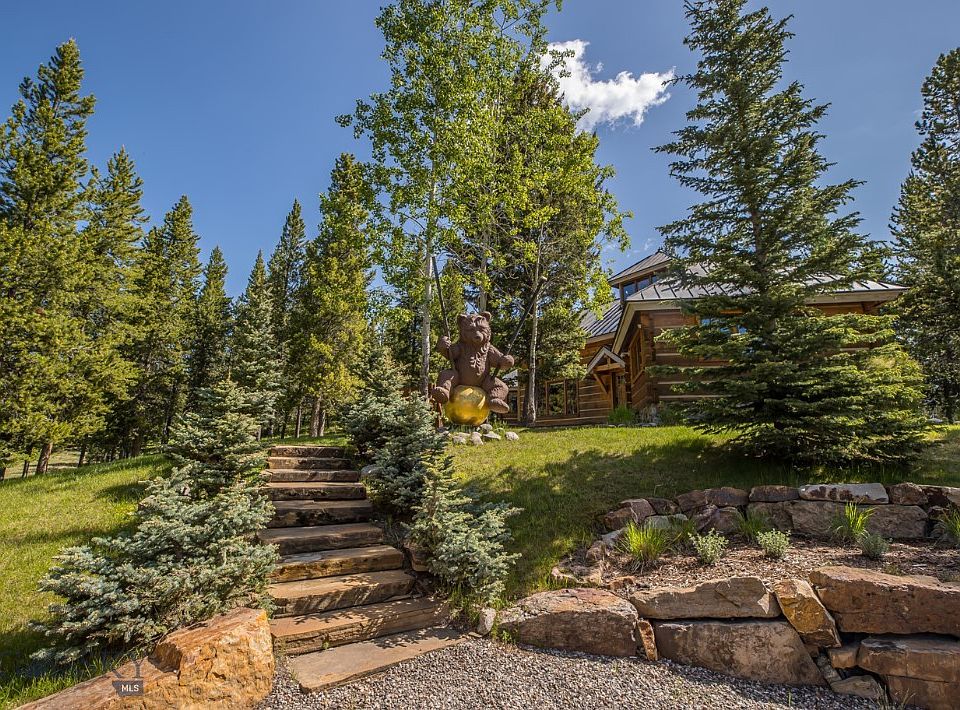 43rd image of this home