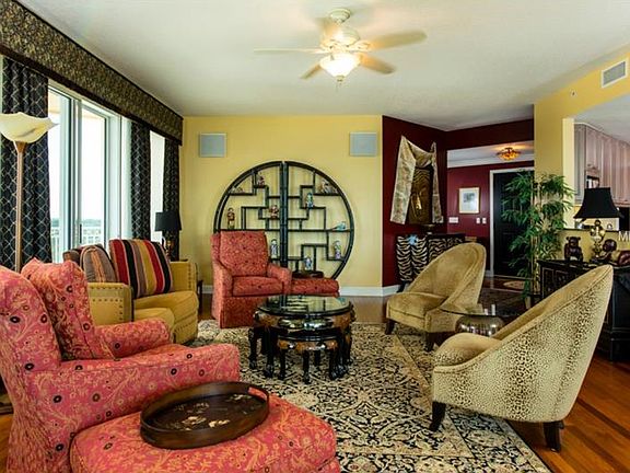 4th image of 555 5th Ave NE Suite 1132