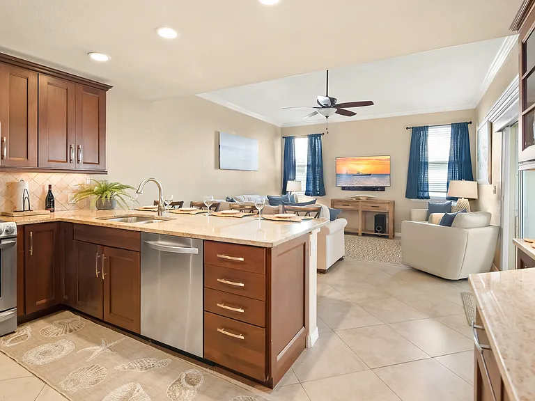 1300 Silverstrand Dr — Photo 10