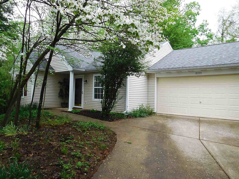 1st image of 2211 S Laurelwood Cir